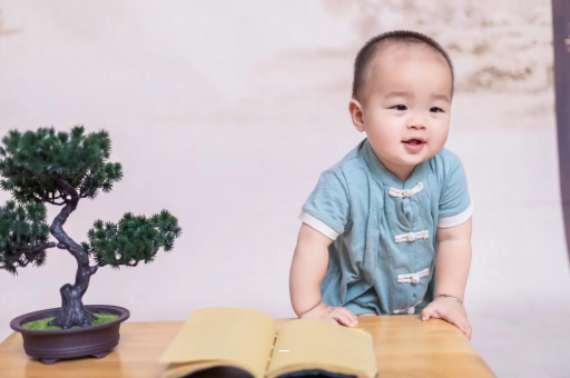 乌兰察布孕妇显怀是几个月